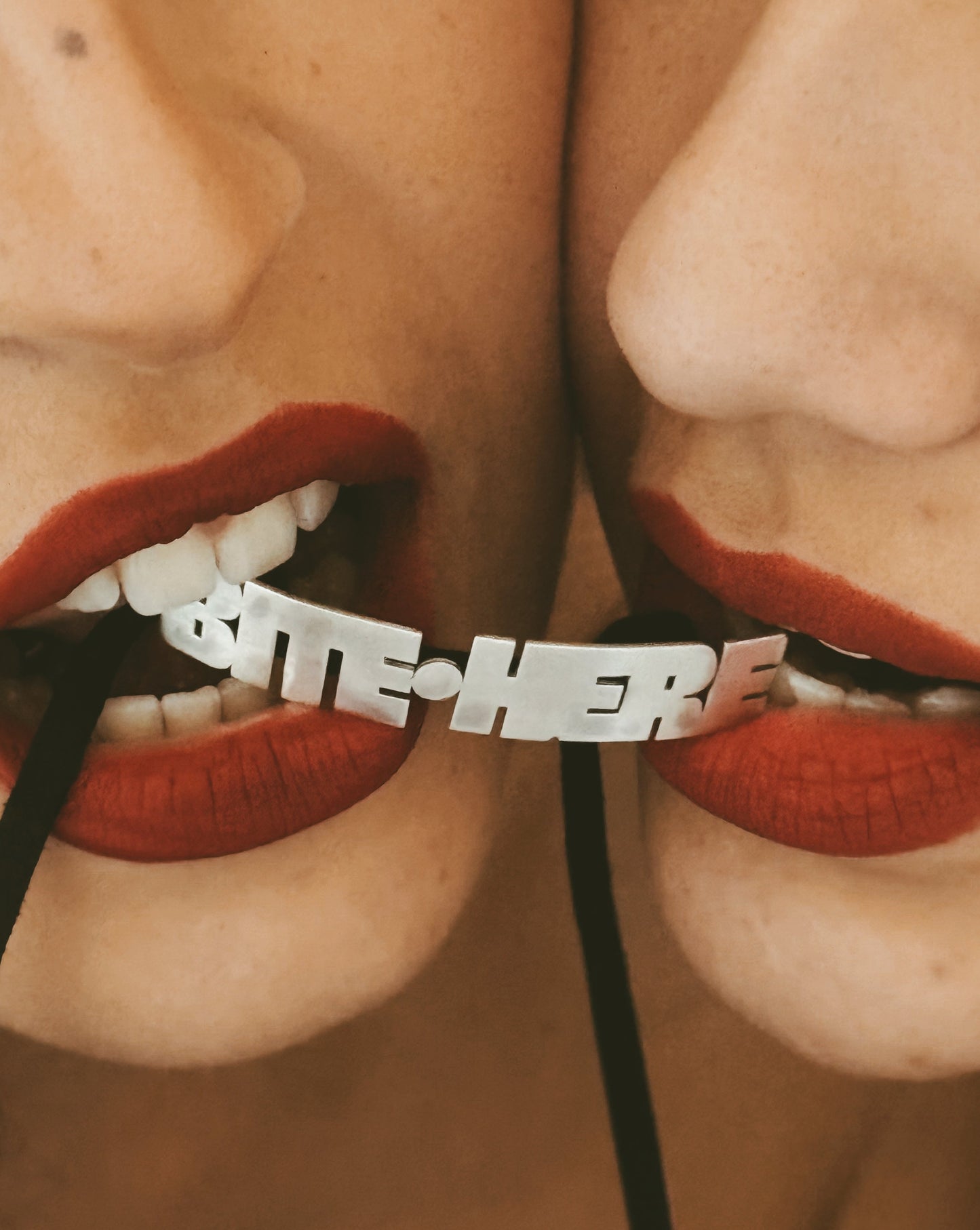 LUCKY YOU CHOKER