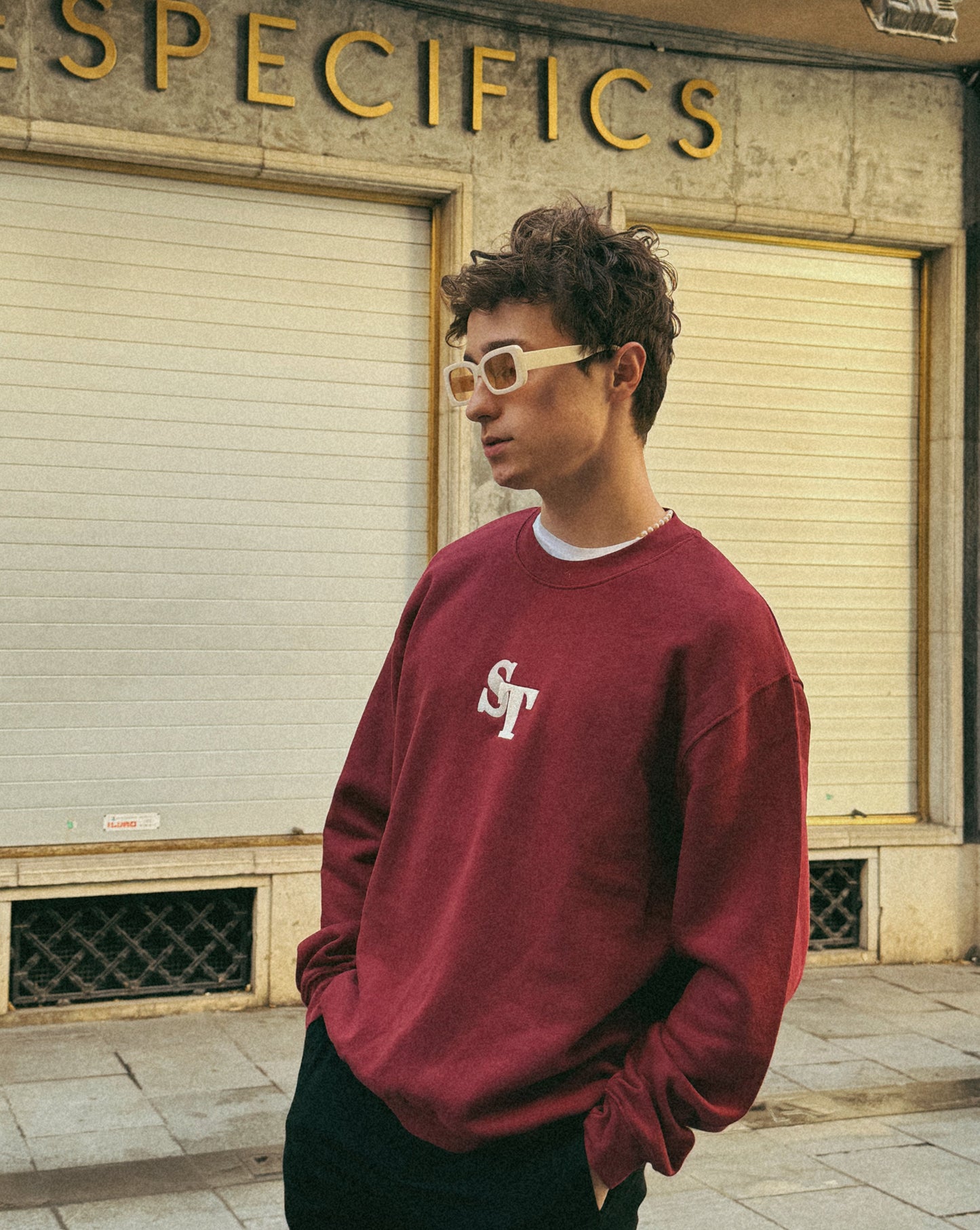 THE WELCOMING CREWNECK